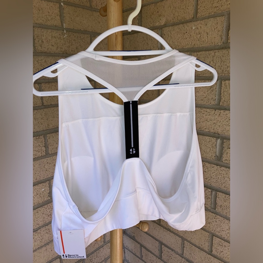 NWT Sports illustrated T Back Soft Cool Touch Medium Support White Sports Bra